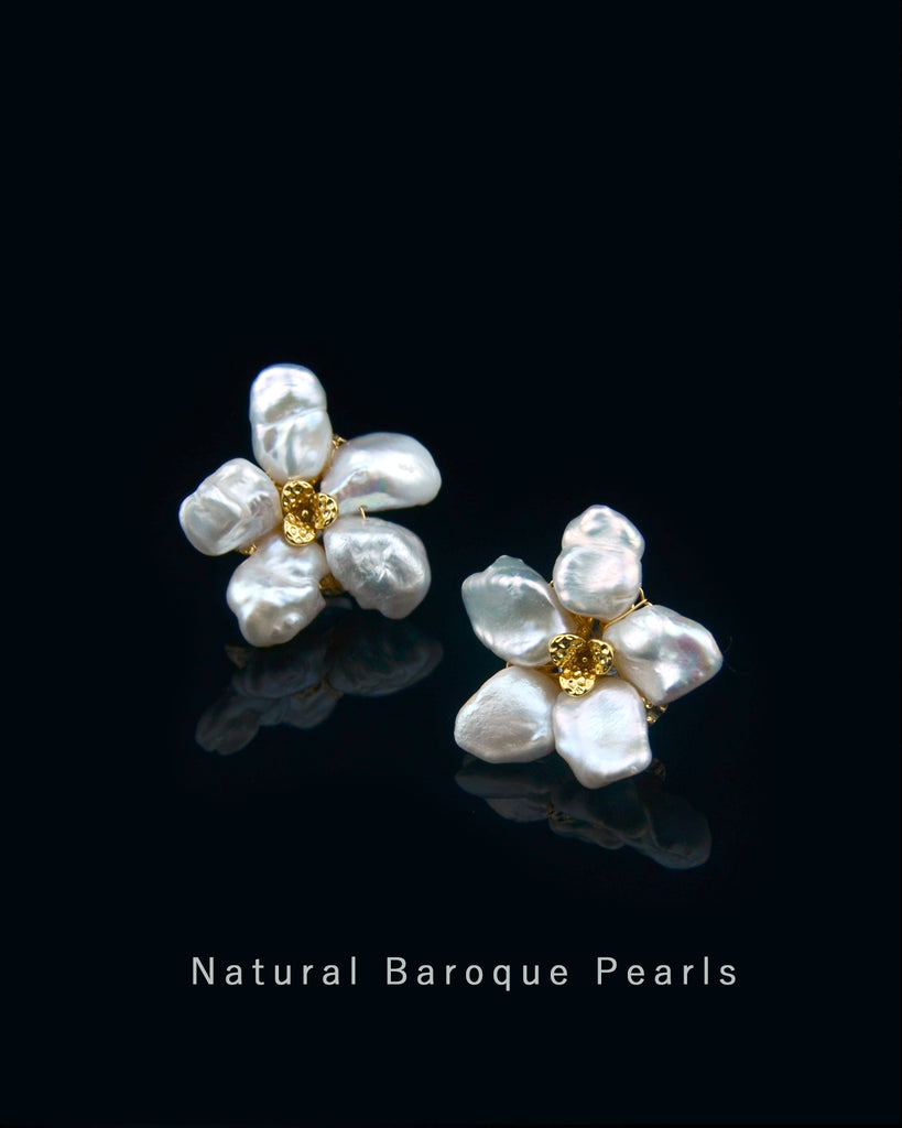FLOWER White Keshi Pearl Stud Earrings